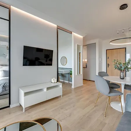 Modern Tower & View By Downtown Apartament