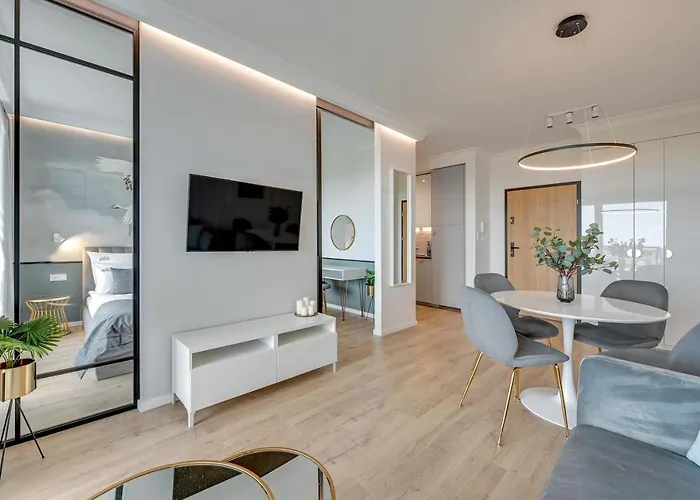 Modern Tower & View By Downtown 아파트