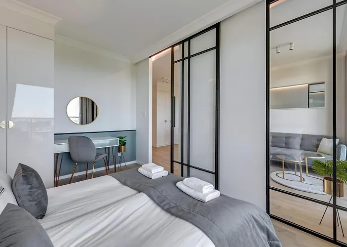 Modern Tower & View By Downtown * Gdynia