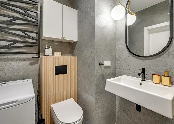 Modern Tower & View By Downtown Lägenhet *